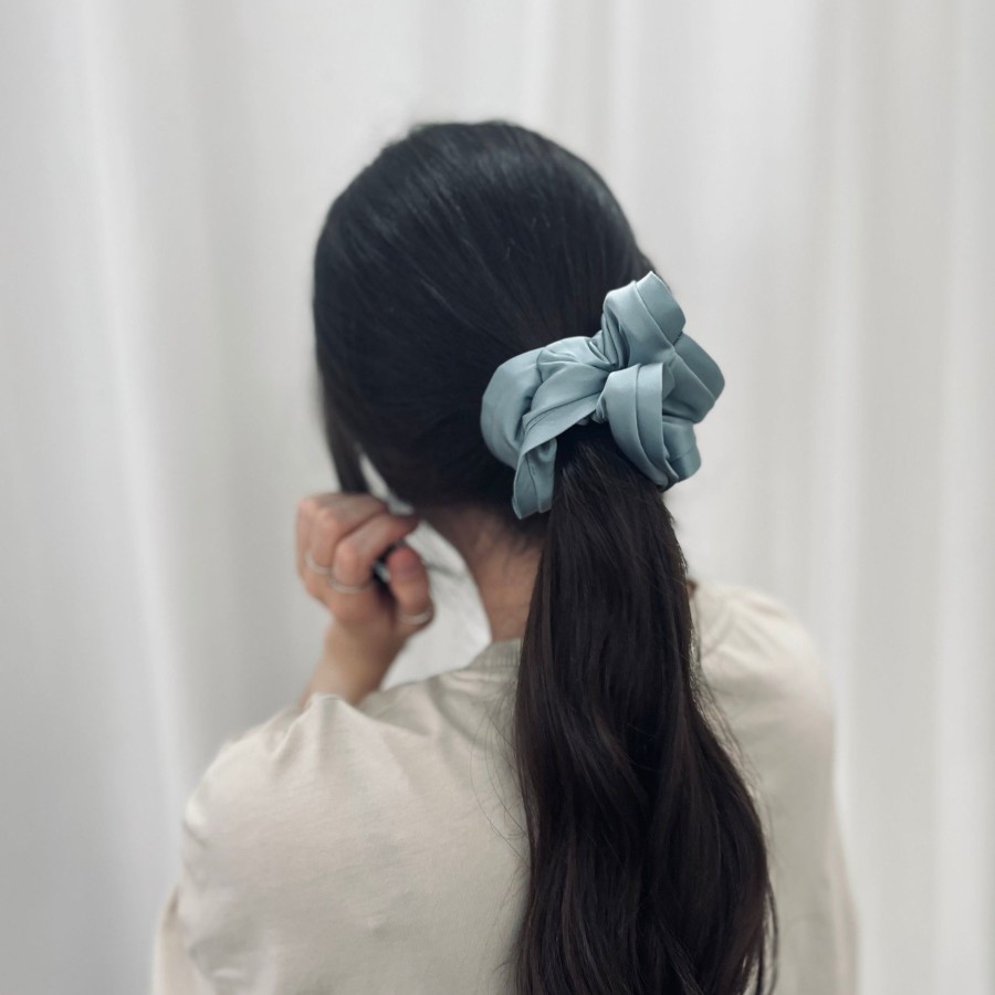 Hair Accessories CreatiVal | Sky Blue Maxi Satin Cabbage